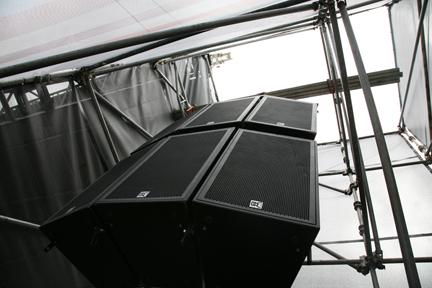 Διπλής κατεύθυνσης ομοαξονικοί τροφοδοτημένοι Karaoke ομιλητές μαύρο χρώμα 12 ίντσας